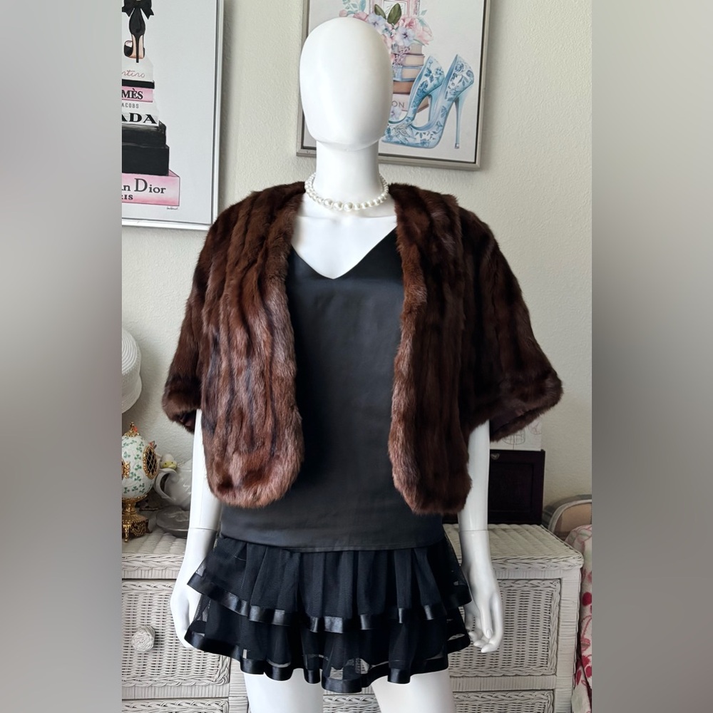 Vintage Dark Brown Beaver Fur Shawl Wrap Width 52” Height 18” Size OS